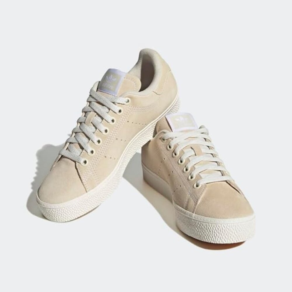 Women's Adidas Stan Smith sneakers
